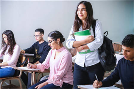 为什么都说essay难写？怎样轻轻松松写成一篇essay？